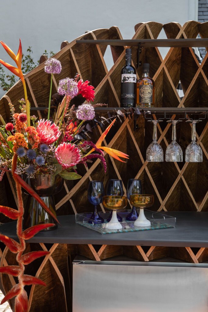 The custom outdoor bar at Pasadena Showcase House